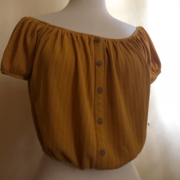Forever 21 off the shoulder crop top - Picture 1 of 2